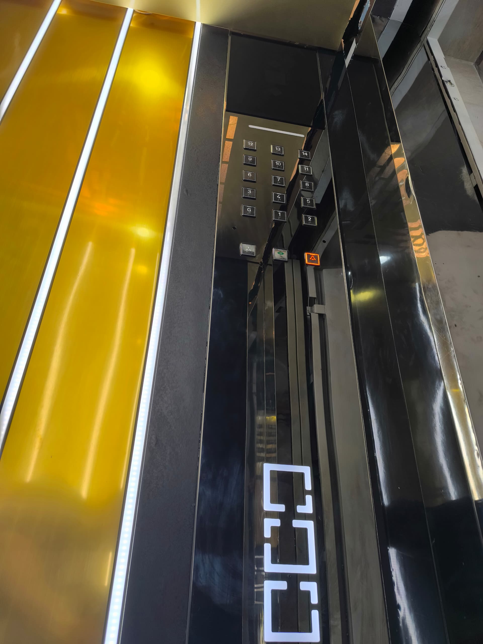 صفحه کلید یا پلتفرم داخلی آسانسور،( شاسی کابین ۲متری عرض ۳۰ ) برند آسیا ، 118 - (118 آسانسوری) تولید و فروش پنل شستی آسانسور